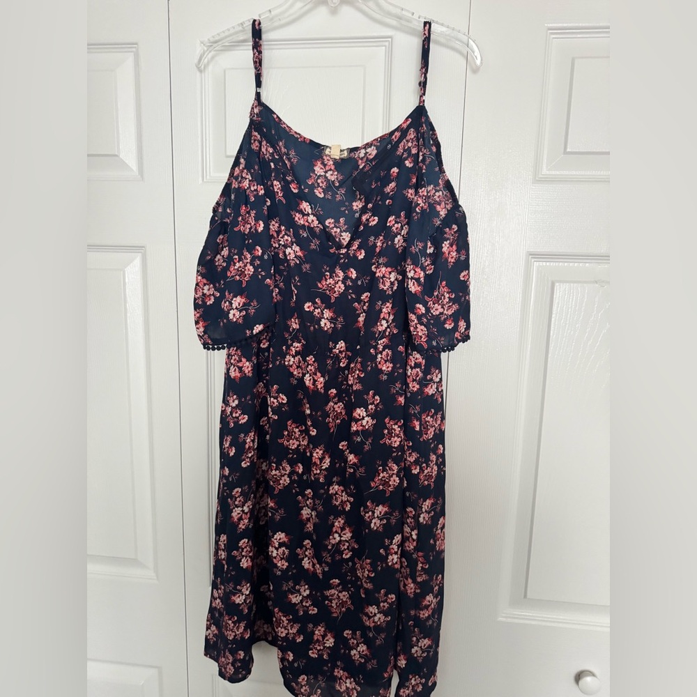 Eyeshadow Navy and Pink Floral Dress